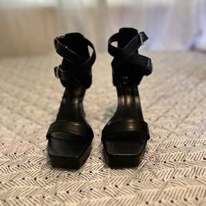 Black Women's Strap Heels